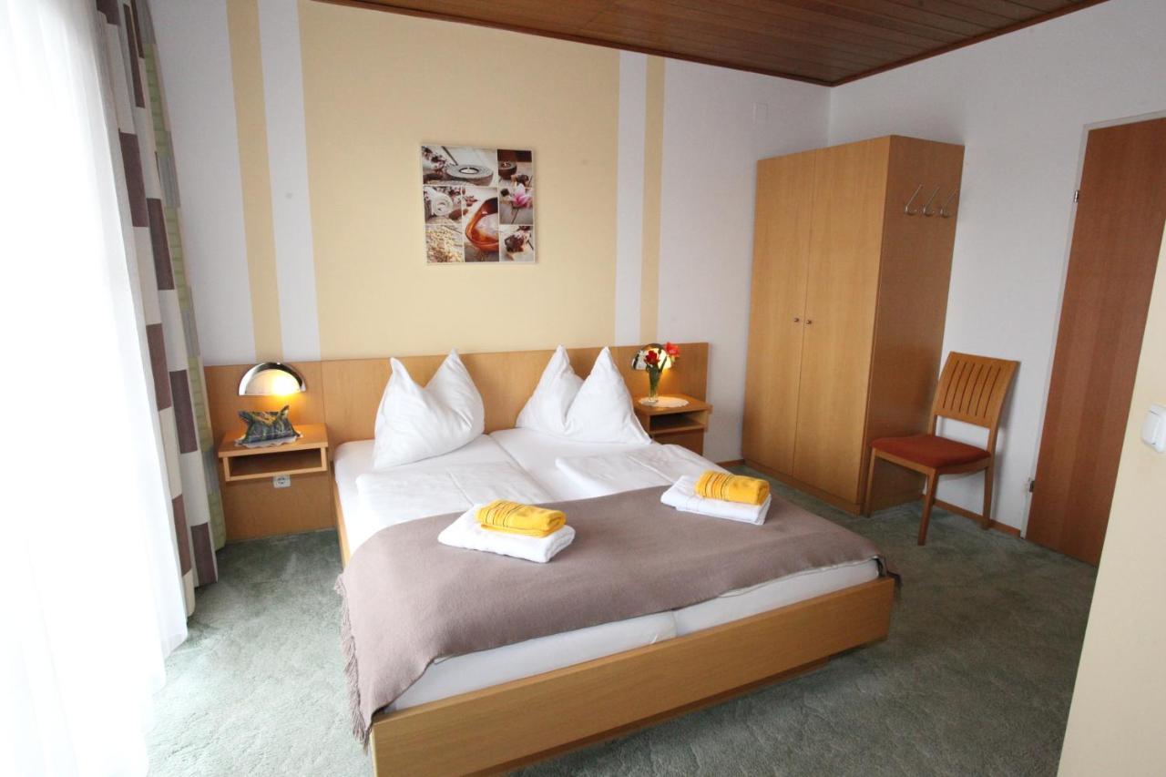פלדבאך Hotel & Fruehstueckspension Raabtal מראה חיצוני תמונה