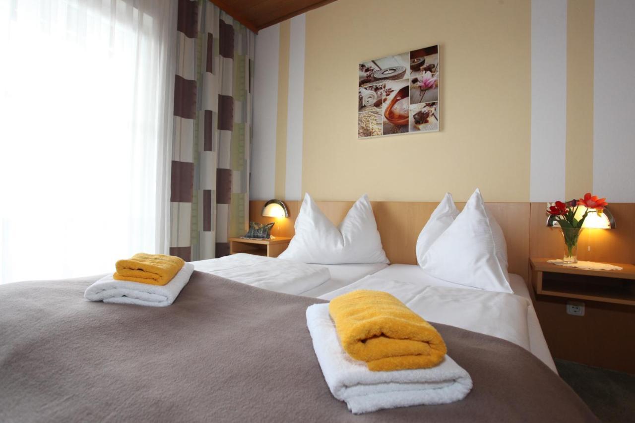 פלדבאך Hotel & Fruehstueckspension Raabtal מראה חיצוני תמונה
