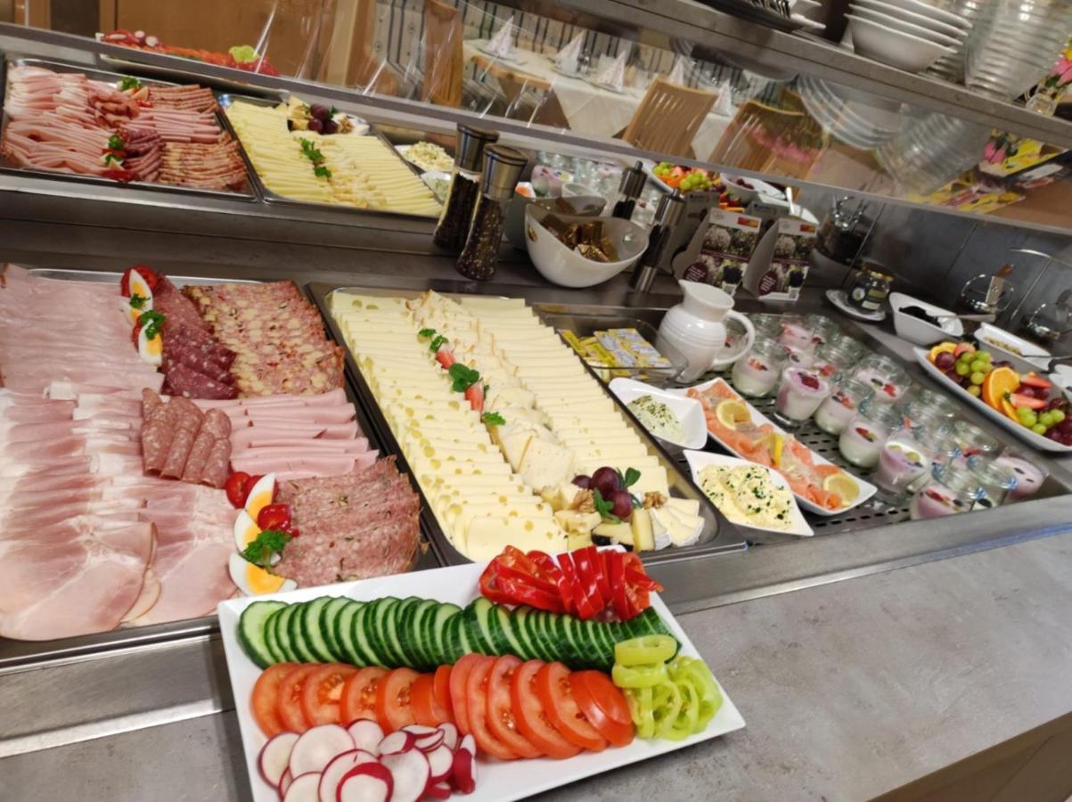 פלדבאך Hotel & Fruehstueckspension Raabtal מראה חיצוני תמונה